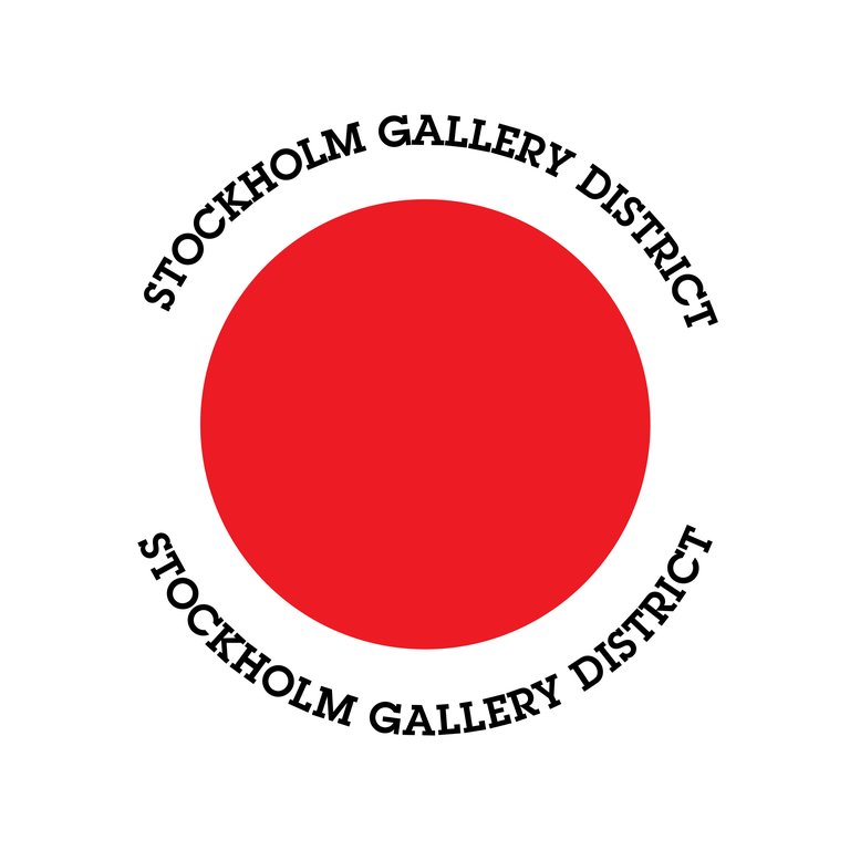 röd cirkel och text Stockholm Gallery District