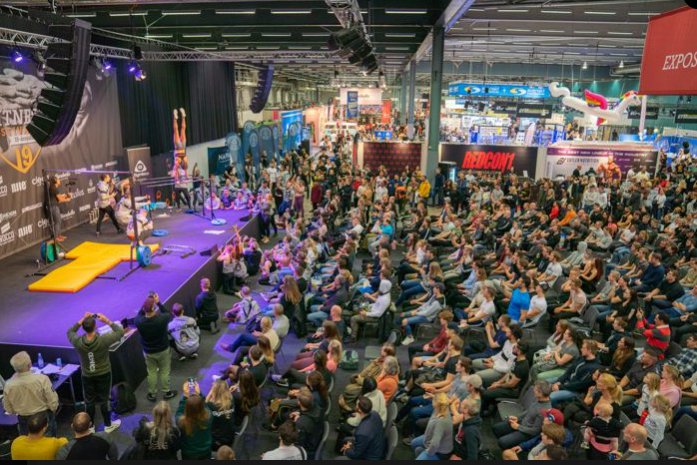 Exposcenen på Fitnessfestivalen