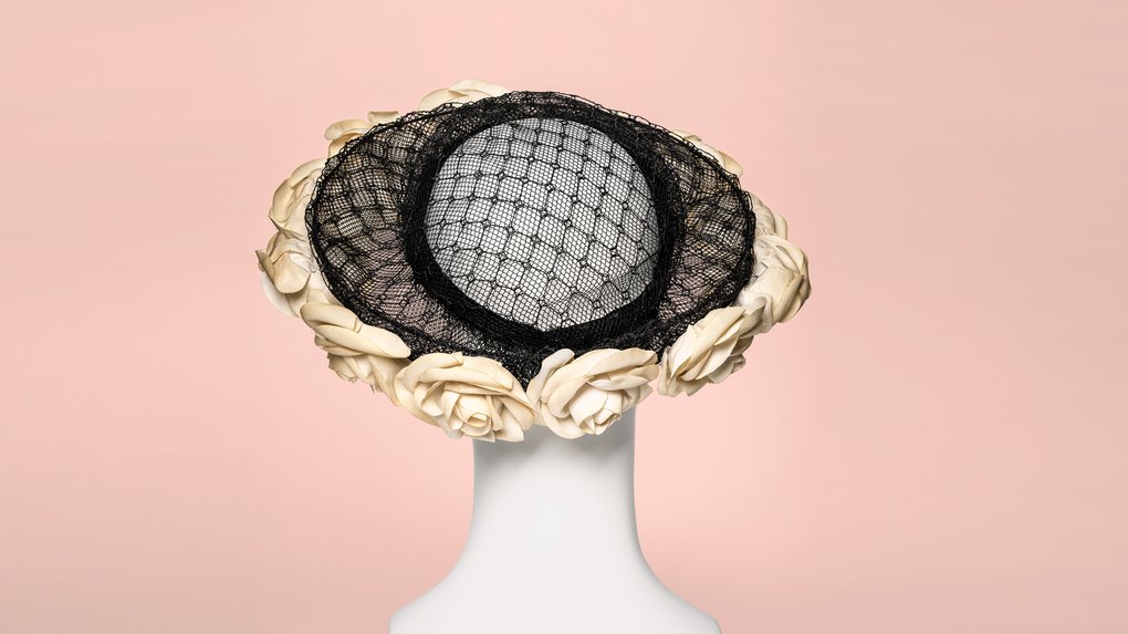 Hatt Couture - Royal hat fashion at the Royal Armoury.