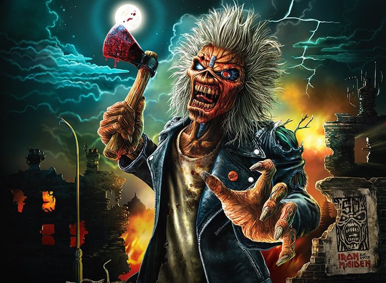 Bild av ett typiskt Iron Maiden-monster, som rusar mot betraktaren med en blodig yxa