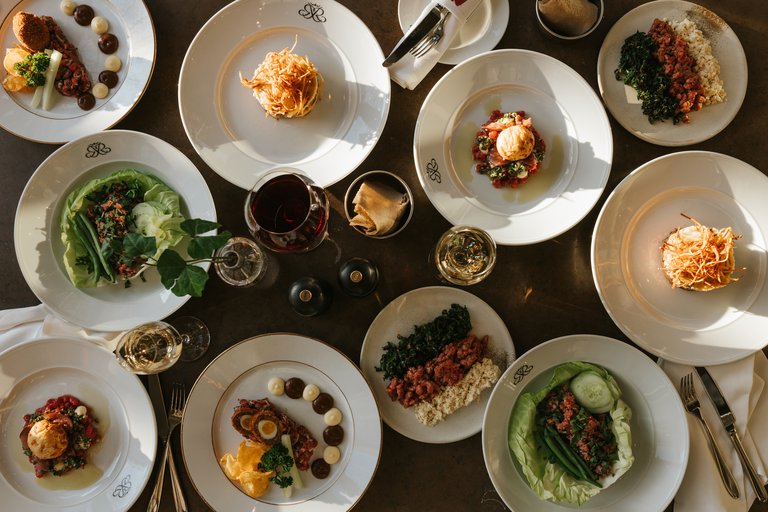 Steak tartare-days at Riche